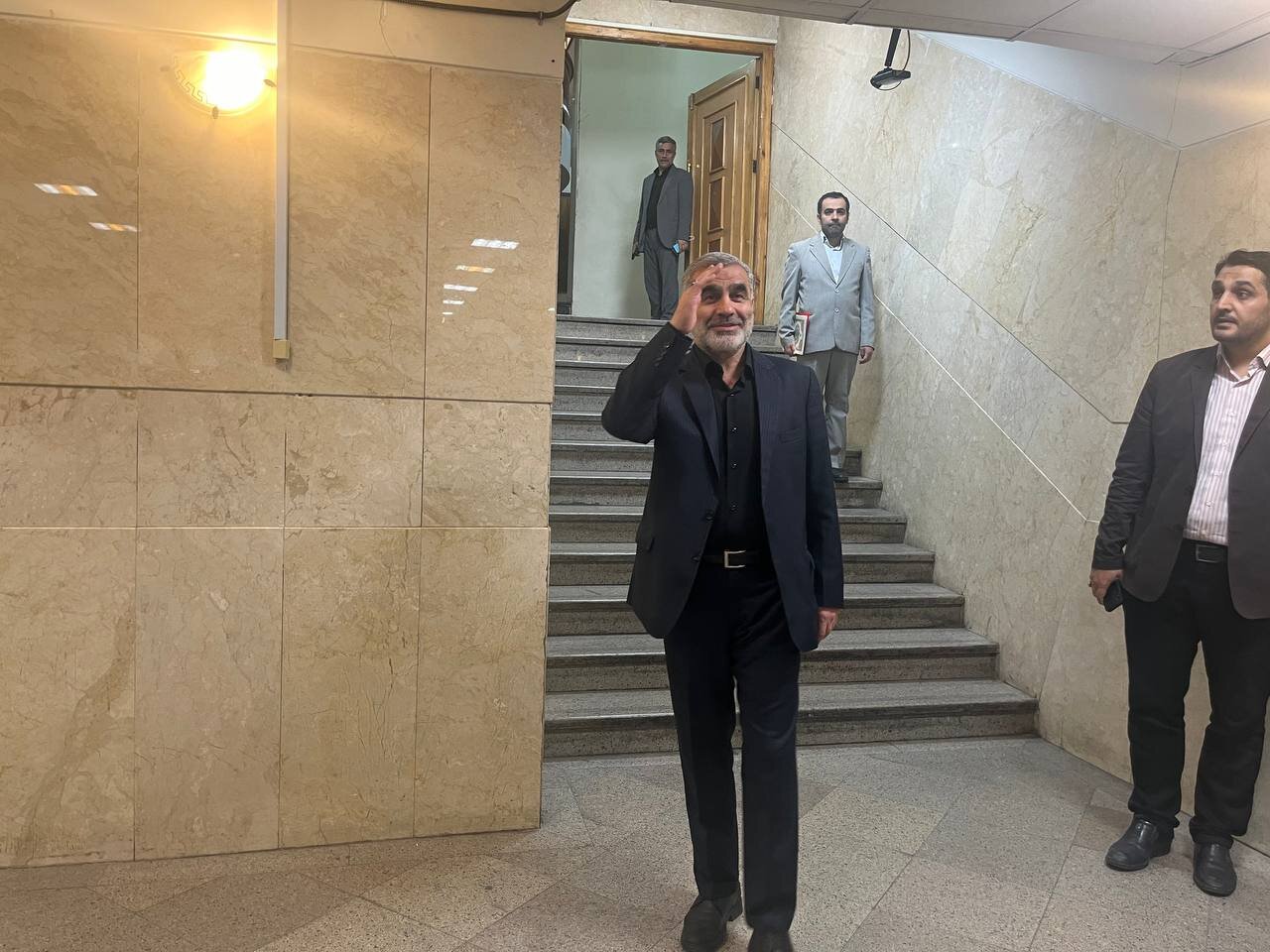 نیکزاد، وزیر احمدی نژاد و نایب رئیس مجلس کاندیدای ریاست جمهوری شد /یاشاسین ایران +عکس