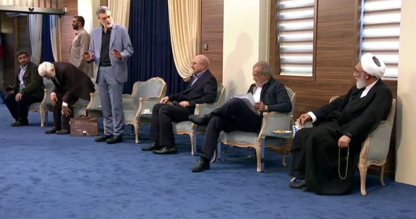 همنشینی پورمحمدی و پزشکیان پیش از مناظره اول /قالیباف کنار قاضی زاده نشست، جلیلی و زاکانی همنشین شدند +تصاویر